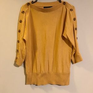 Fall sweater with button accents